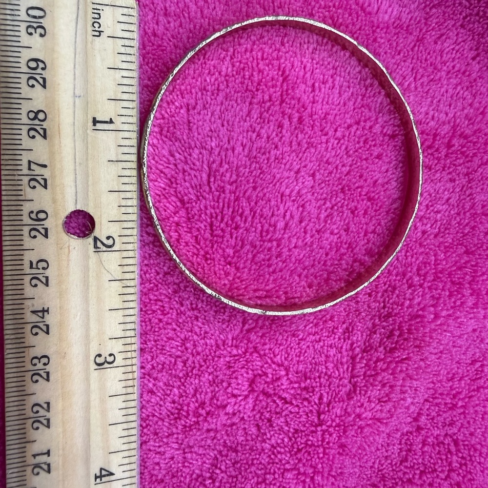 Elephant bangle - Picture 3 of 3
